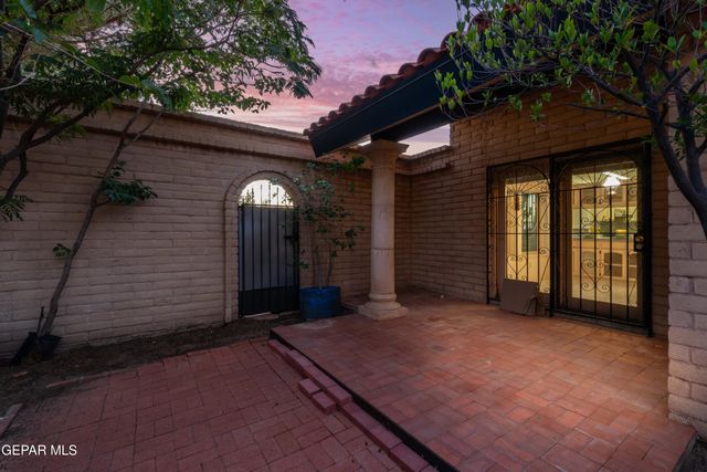 401 Sharondale Drive, El Paso, TX 79912