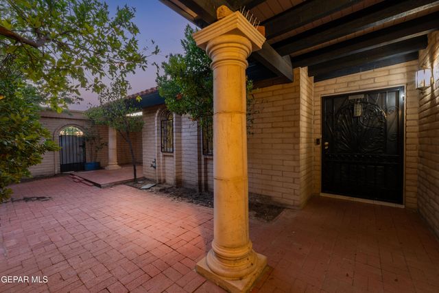 401 Sharondale Drive, El Paso, TX 79912