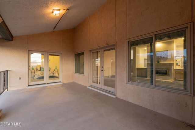 401 Sharondale Drive, El Paso, TX 79912