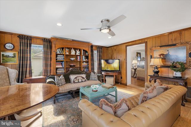 414 KINGS HWY, Milford, DE 19963