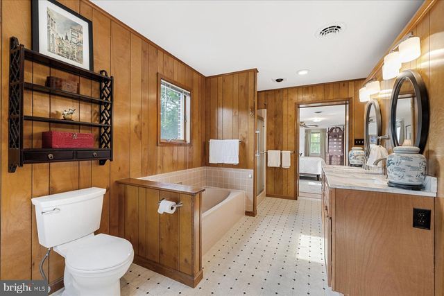 414 KINGS HWY, Milford, DE 19963