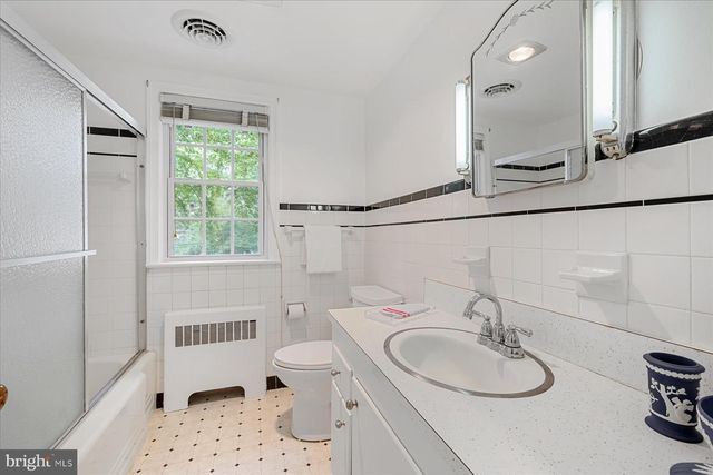 414 KINGS HWY, Milford, DE 19963