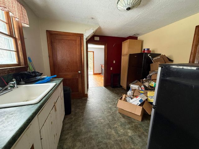 85 Hazel Street, Rutland City, VT 05701