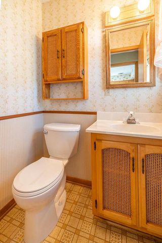 3828 E Van Eimeren AVENUE, Cudahy, WI 53110