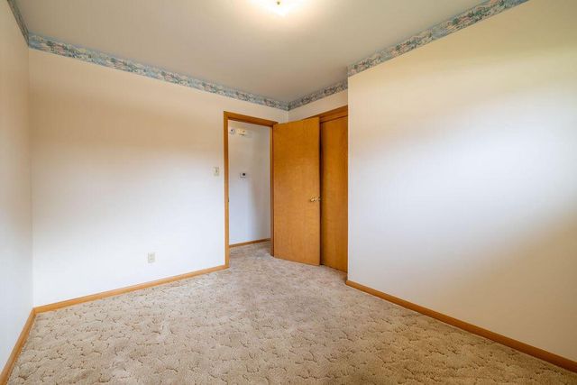 3828 E Van Eimeren AVENUE, Cudahy, WI 53110