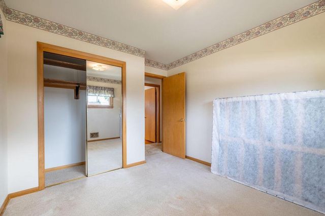 3828 E Van Eimeren AVENUE, Cudahy, WI 53110