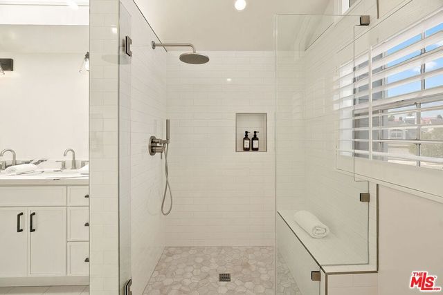13082 Mindanao Way 54, Marina Del Rey, CA 90292