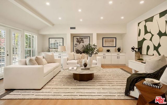13082 Mindanao Way 54, Marina Del Rey, CA 90292