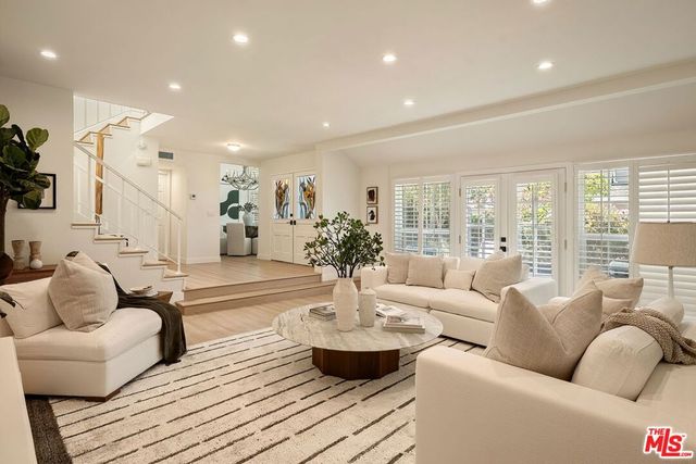 13082 Mindanao Way 54, Marina Del Rey, CA 90292