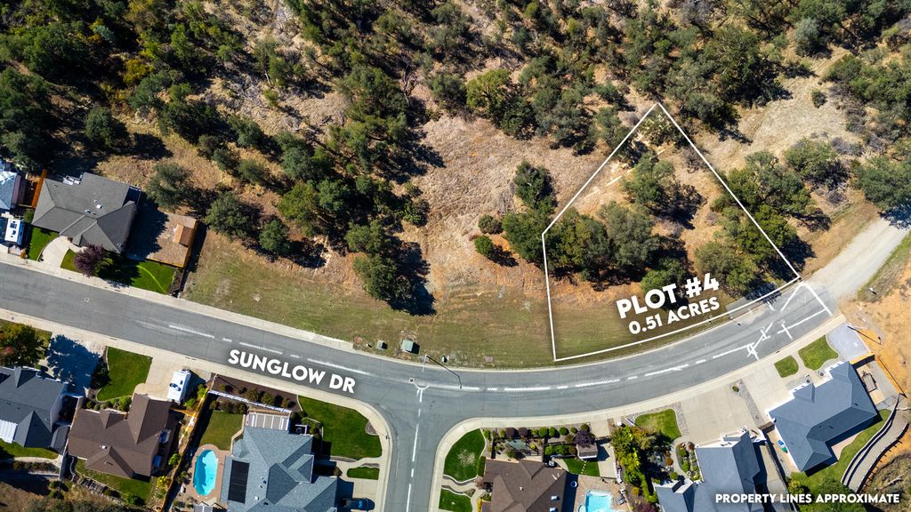 4235 Sunglow Drive, Redding, CA 96001