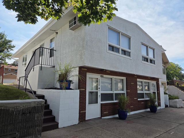 1368 7th Street E, Saint Paul, MN 55106