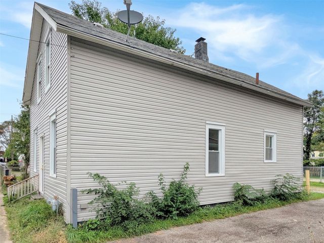 2613 COCHRAN Street, Erie, PA 16508