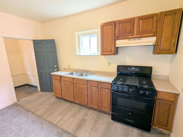 2613 COCHRAN Street, Erie, PA 16508