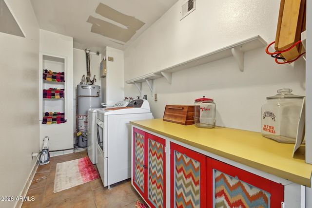 1200 W LAREDO Street, Chandler, AZ 85224