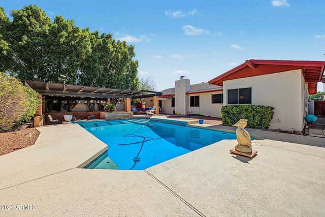1200 W LAREDO Street, Chandler, AZ 85224