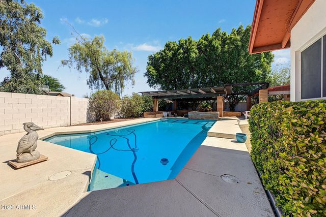 1200 W LAREDO Street, Chandler, AZ 85224