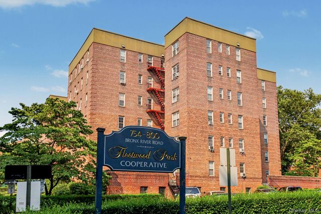 776 Bronx River B47, Bronxville, NY 10708
