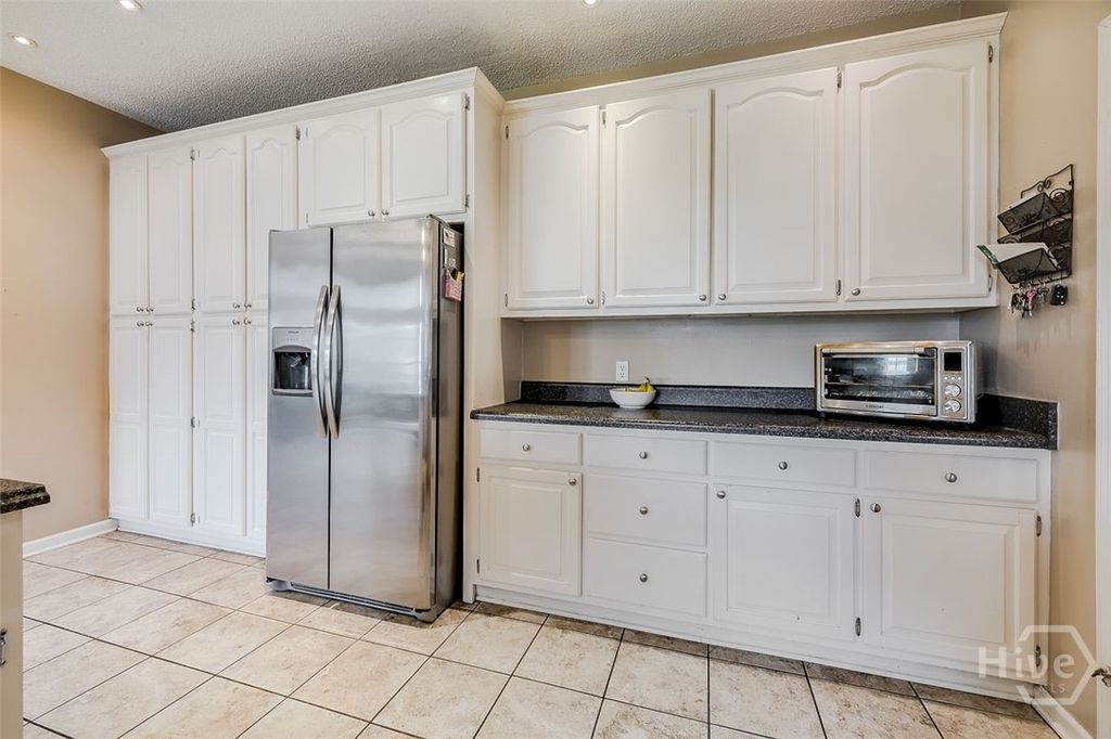 Image 17 of property listing at 102 Saint Andrews Road, Rincon, GA 31326