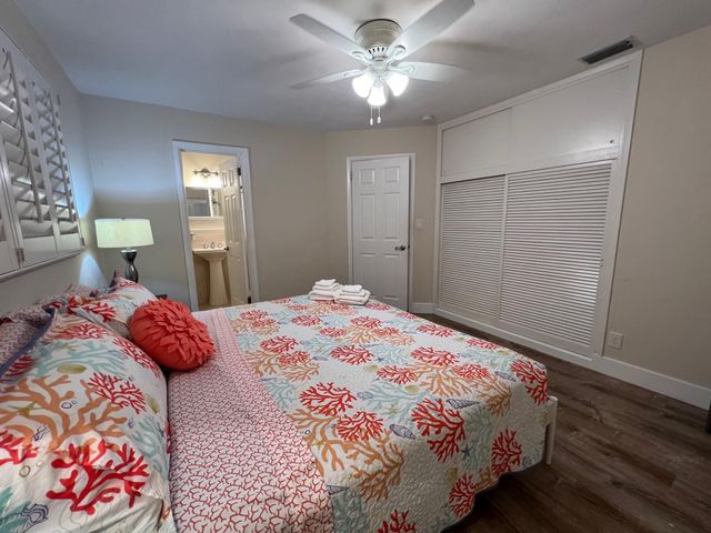 655 Kingfish Place, North Palm Beach, FL 33408