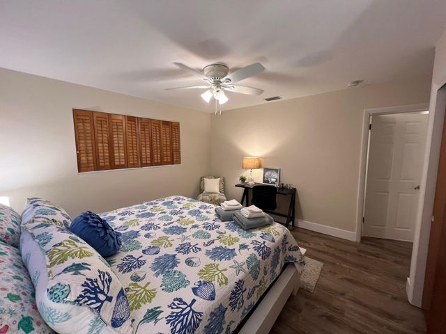 655 Kingfish Place, North Palm Beach, FL 33408