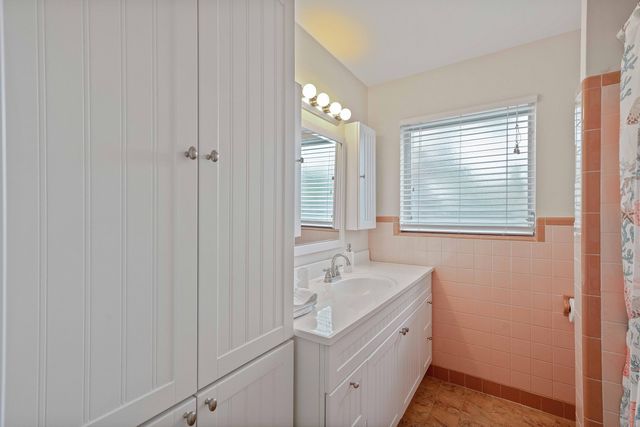655 Kingfish Place, North Palm Beach, FL 33408