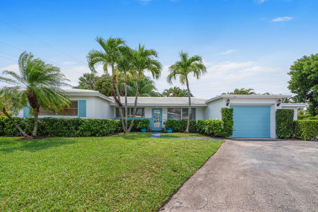 655 Kingfish Place, North Palm Beach, FL 33408