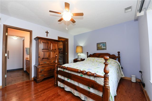 1467 Greenbriar Court, South Park, PA 15129