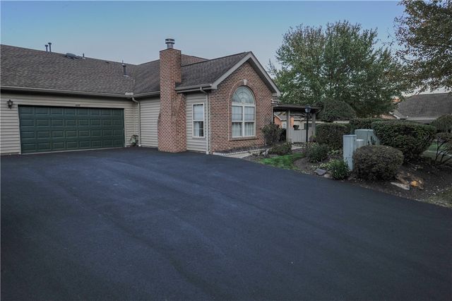 1467 Greenbriar Court, South Park, PA 15129