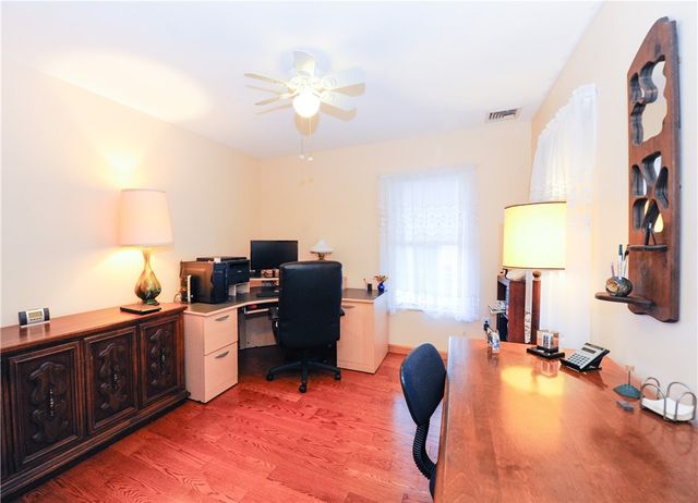 1467 Greenbriar Court, South Park, PA 15129