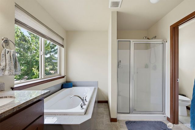 916 Boatman Avenue NW, Orting, WA 98360