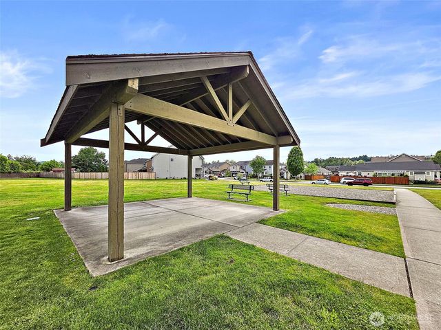 916 Boatman Avenue NW, Orting, WA 98360