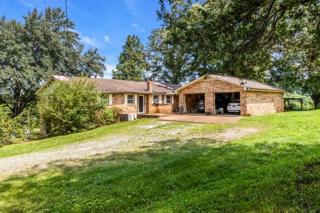 1337 Toy Slatten Rd, Sparta, TN 38583