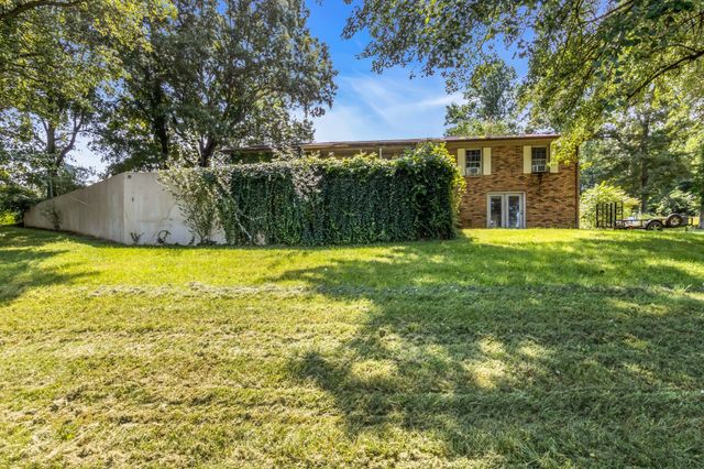 1337 Toy Slatten Rd, Sparta, TN 38583