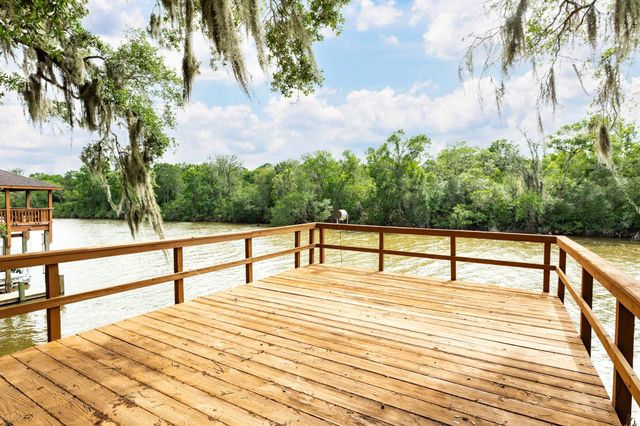 1625 County Road 244a, Brazoria, TX 77422