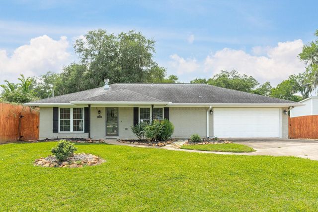 1625 County Road 244a, Brazoria, TX 77422