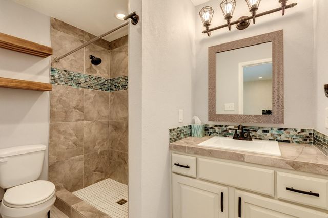 1625 County Road 244a, Brazoria, TX 77422