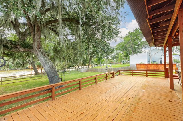 1625 County Road 244a, Brazoria, TX 77422