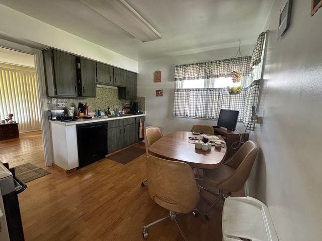 3215 Ernst Street, Franklin Park, IL 60131
