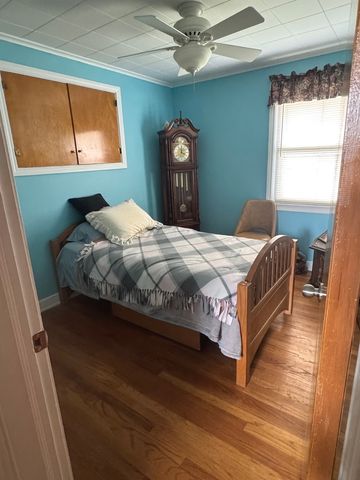3215 Ernst Street, Franklin Park, IL 60131