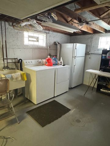 3215 Ernst Street, Franklin Park, IL 60131