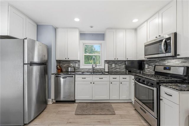 1373 Sanden Ferry Drive, Decatur, GA 30033