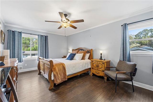 1373 Sanden Ferry Drive, Decatur, GA 30033