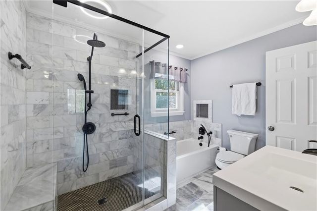 1373 Sanden Ferry Drive, Decatur, GA 30033