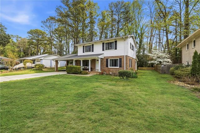 1373 Sanden Ferry Drive, Decatur, GA 30033