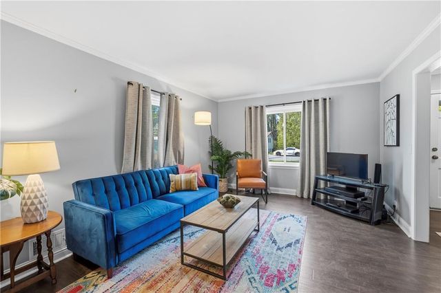 1373 Sanden Ferry Drive, Decatur, GA 30033