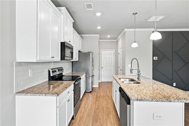 5149 Fox Den Road, Oakwood, GA 30566