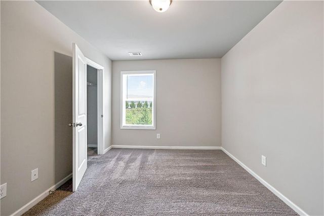 5149 Fox Den Road, Oakwood, GA 30566