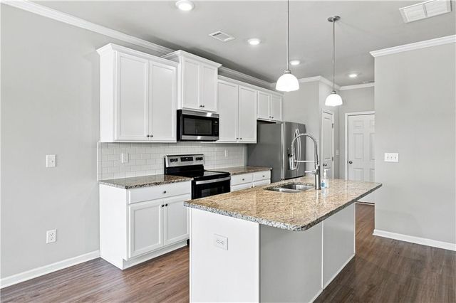5149 Fox Den Road, Oakwood, GA 30566