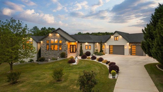 2340 Runion Road, Inman, SC 29349