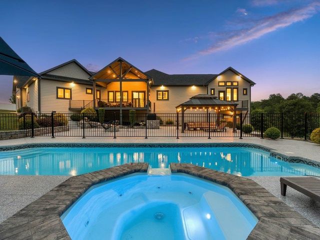 2340 Runion Road, Inman, SC 29349